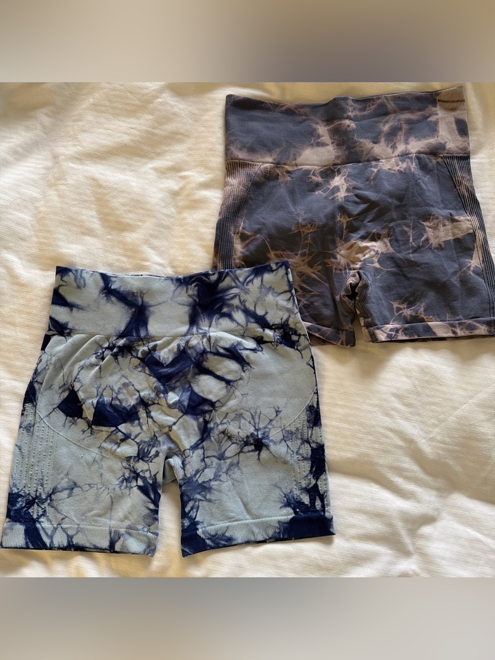 2x Tie Dye Gym Shorts
